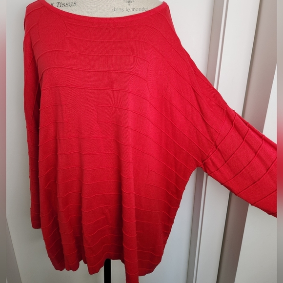Geometric Knit Sweater Top - Picture 2 of 10
